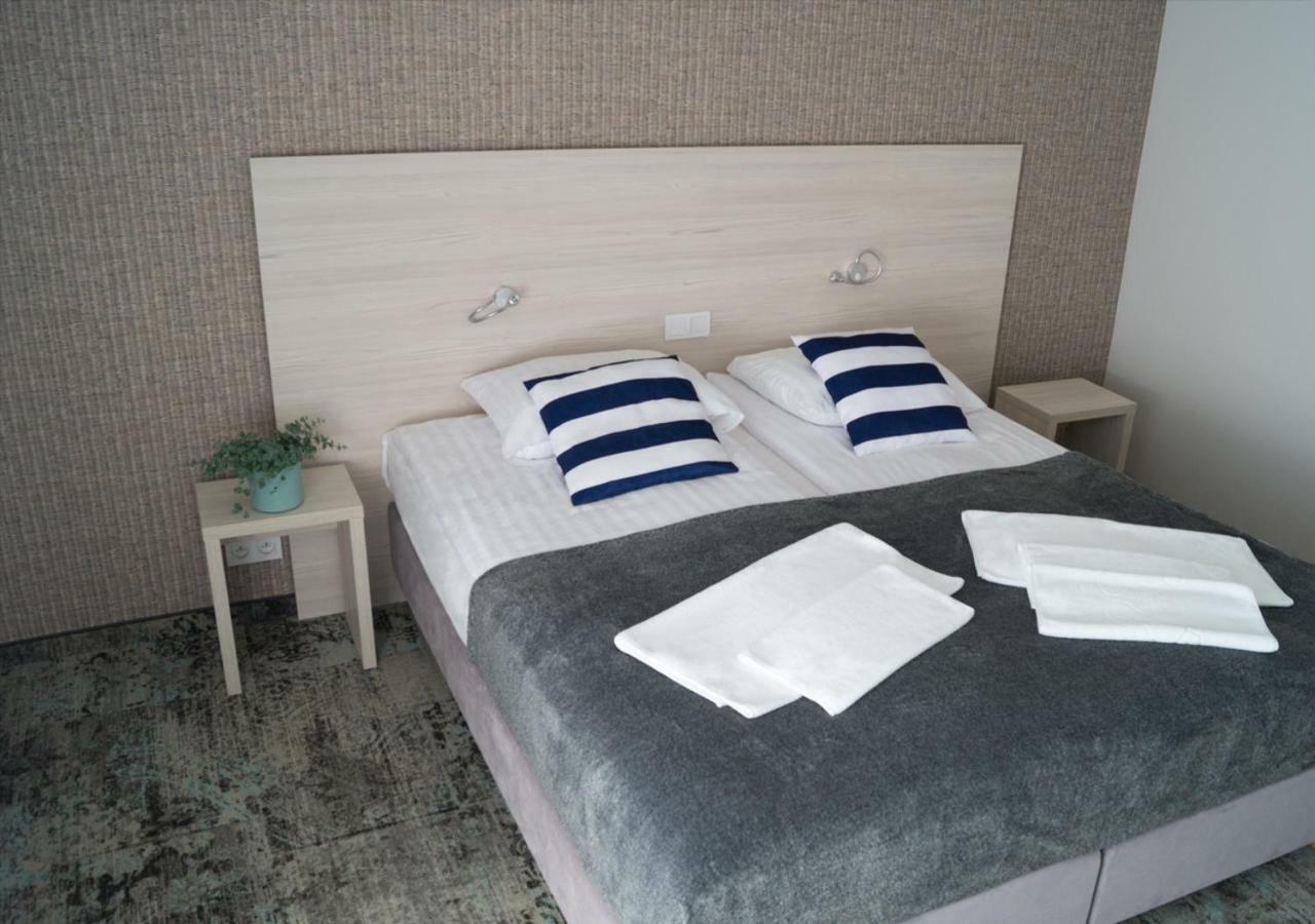 Willa Nest Uniescie Ngoại thất bức ảnh